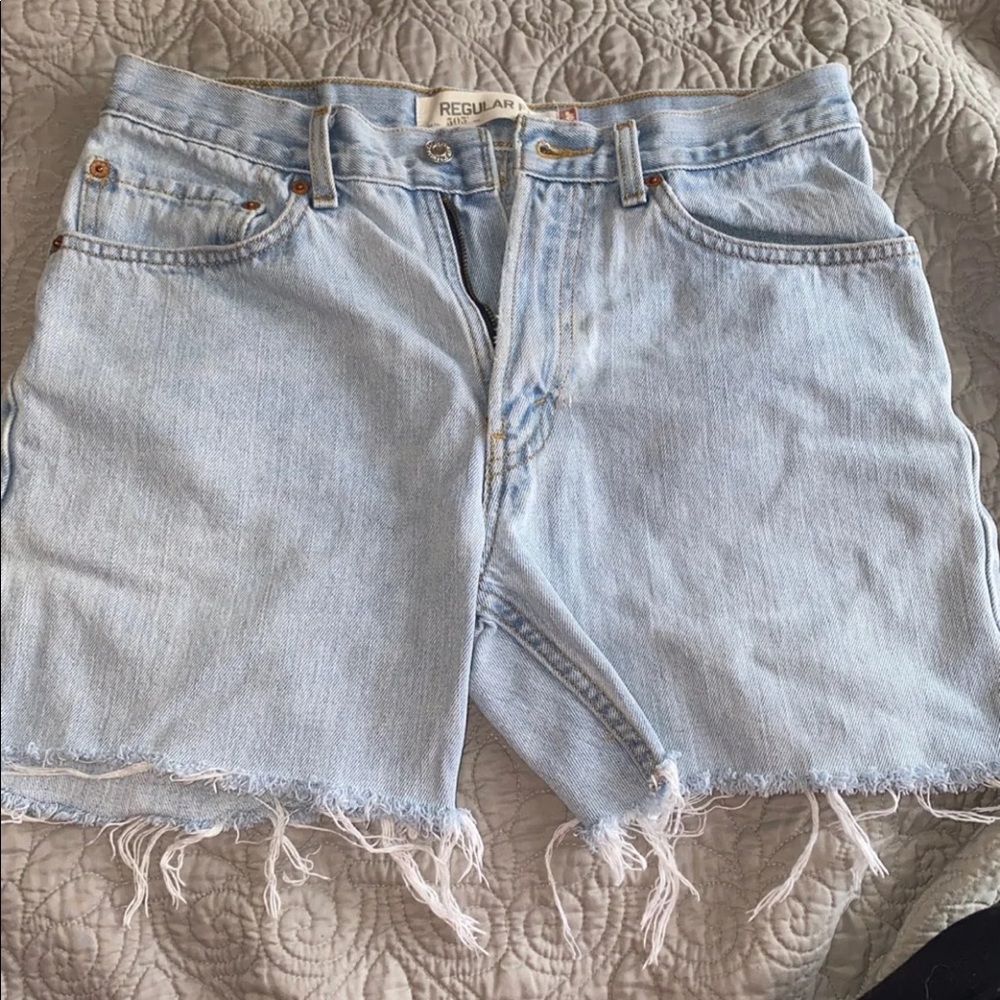 Levi’s high waisted shorts